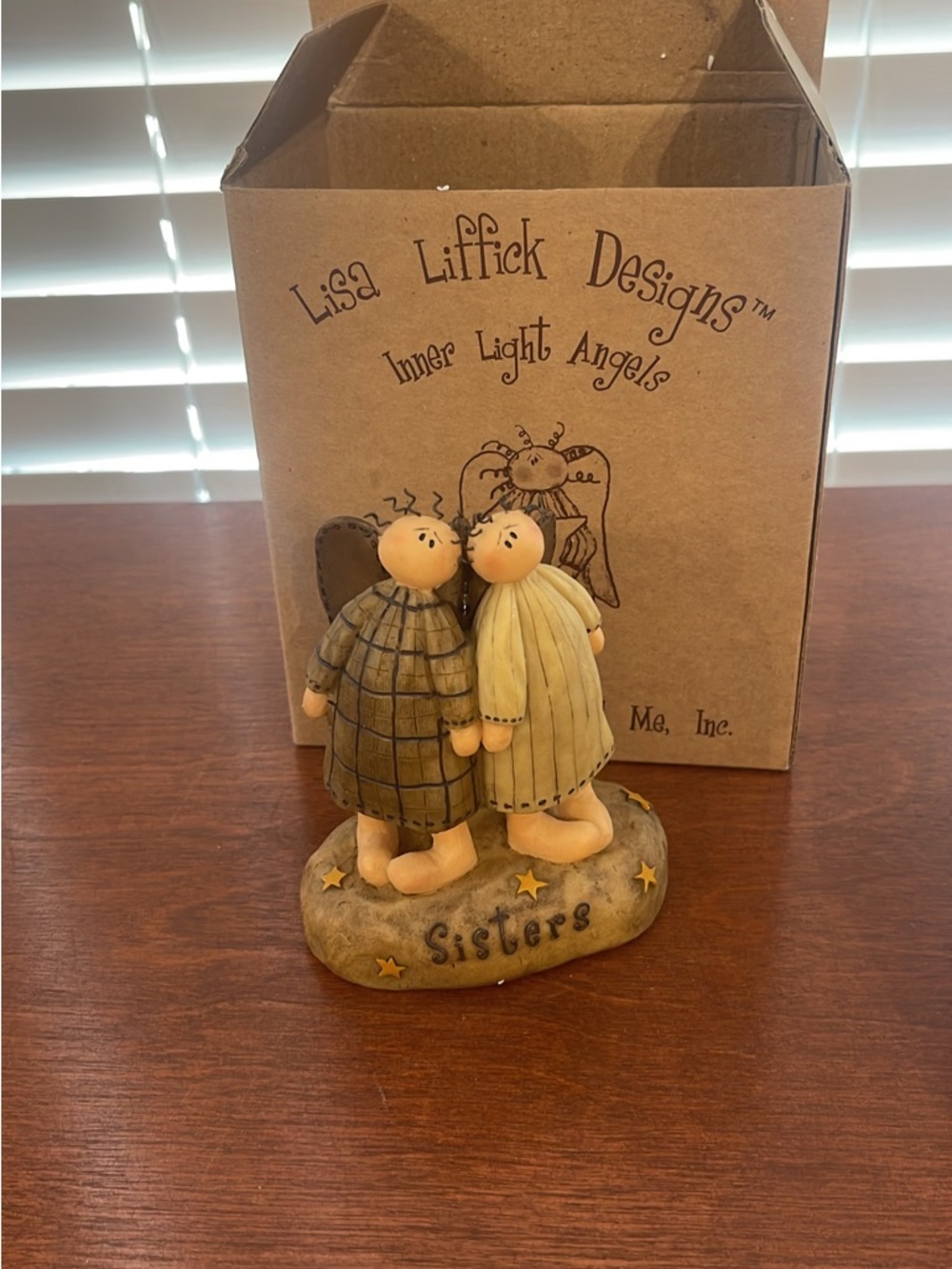 'Sisters' Inner Light Angels Figurine - Beige & Olive